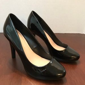 Black Patent Platform Pump